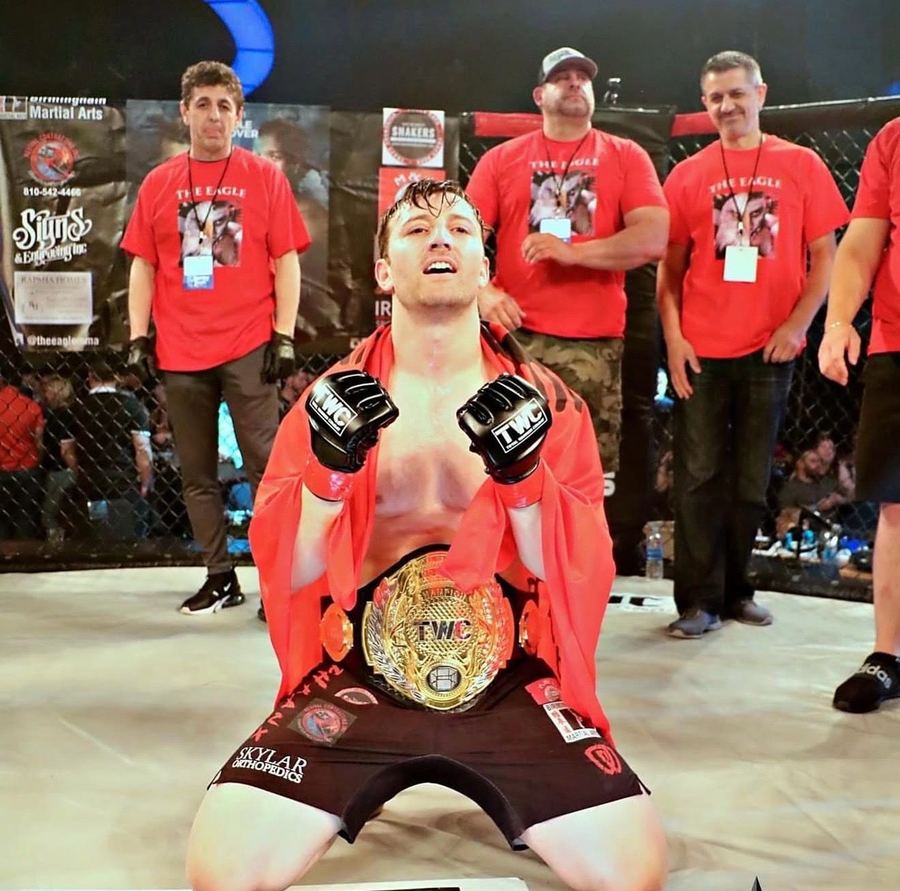 TWC champion, Albanian flag